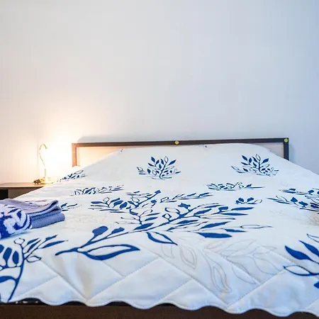 The Lindens Peaceful 1br With Free Parking And Views * ソフィア