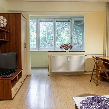 The Lindens 1 Bedroom Cozy Free Parking By Bulgarianhomes *