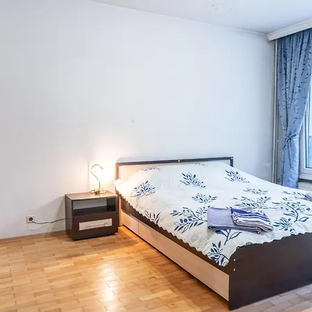 The Lindens 1 Bedroom Cozy Free Parking!!!